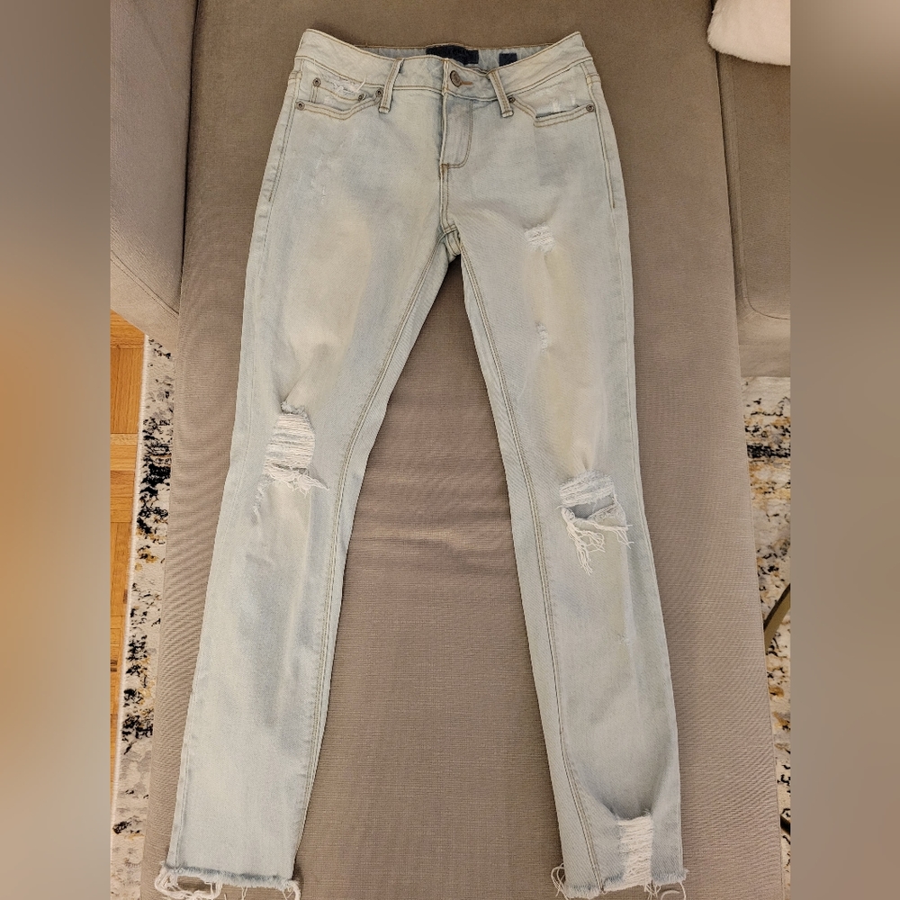 Lucky Brand distressed jeans